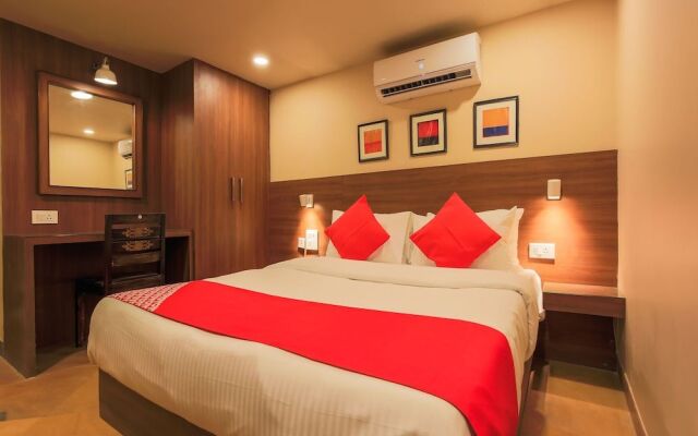 OYO 18951 City Xpress Hotel Rooms