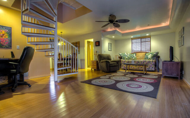 The Inn at Kulaniapia Falls