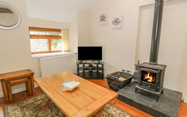 Hendoll Cottage 1