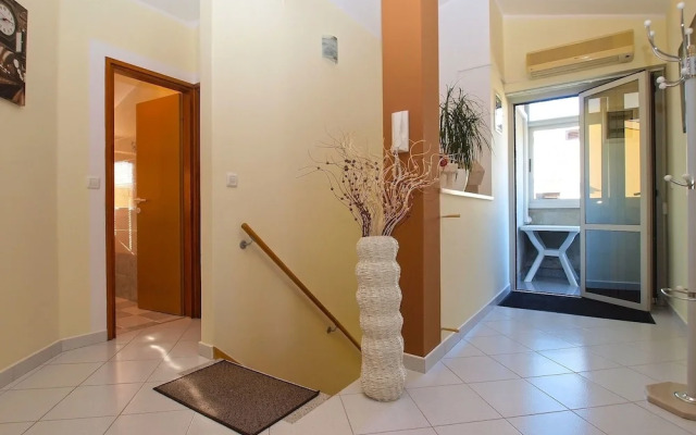 Apartment 1436