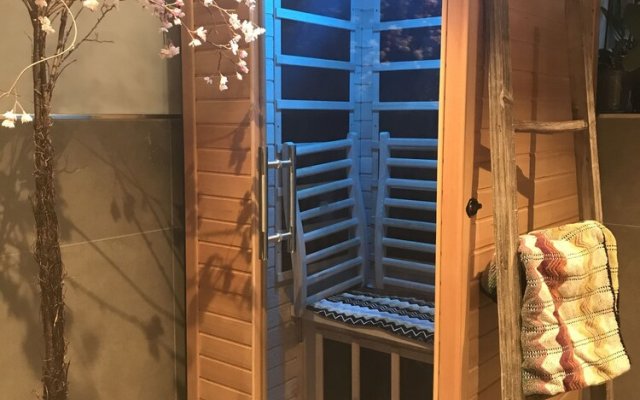 Historic Apartment with sauna