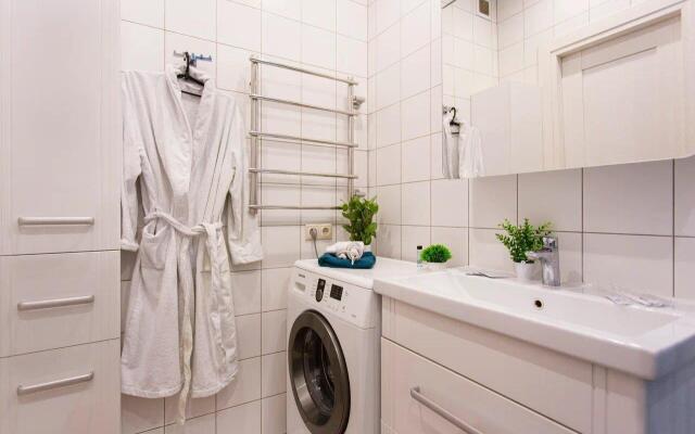 Moment House (Момент Хаус) на улице Народного Ополчения