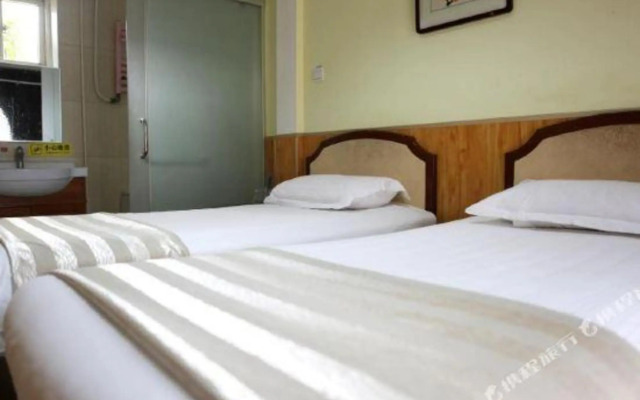 Jianjin Eastern Hotel