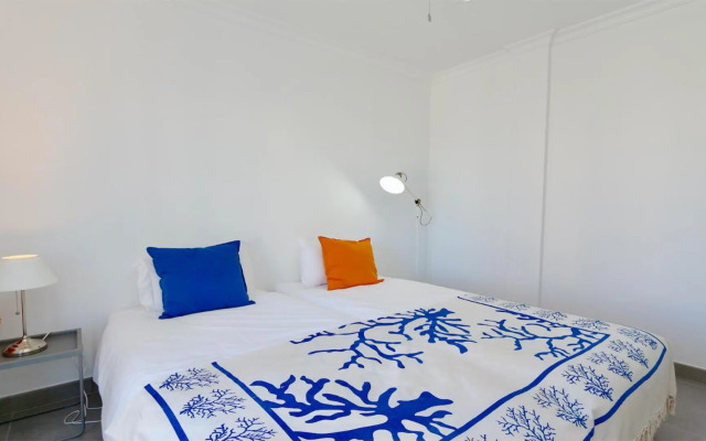 Vila Castro, Cleverdetails CD239