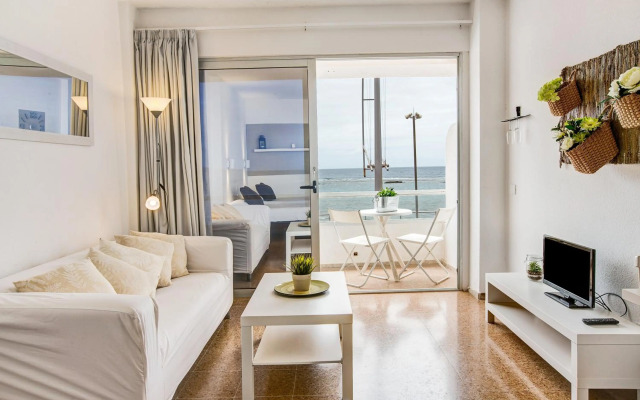 Aparatmento frento al mar 103