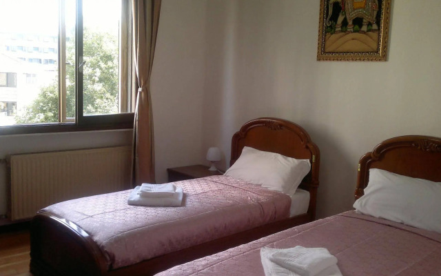 Venice Bangla Guest House