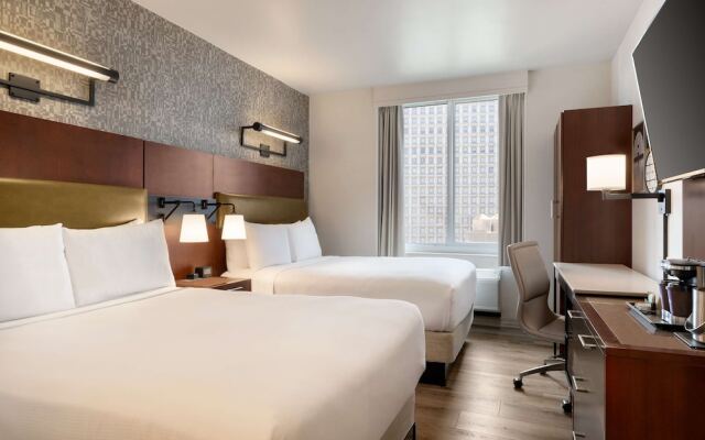 DoubleTree by Hilton New York Downtown