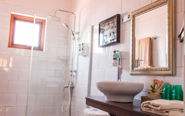 Cariñas Studio Apartments