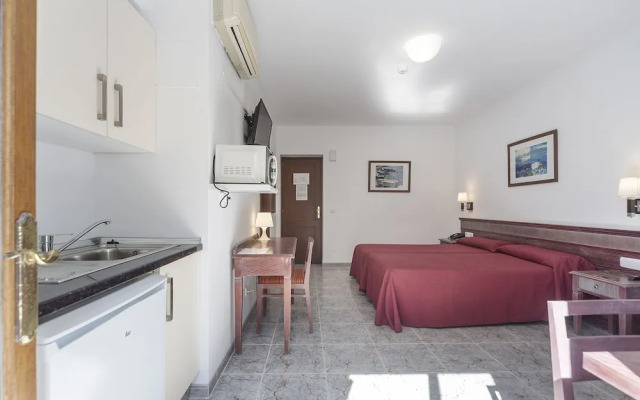 Apartamentos Cala Murada Tennis