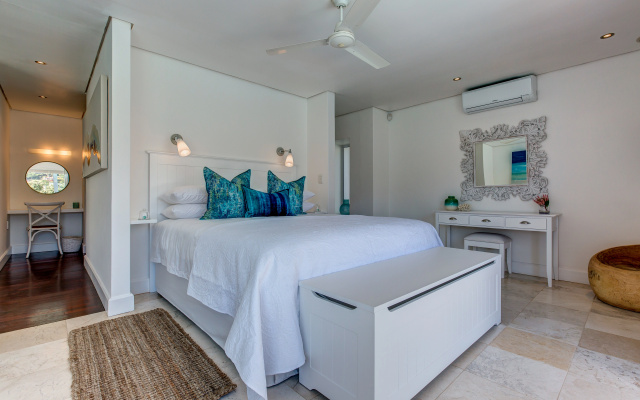 Amanzi Island Boutique Hotel