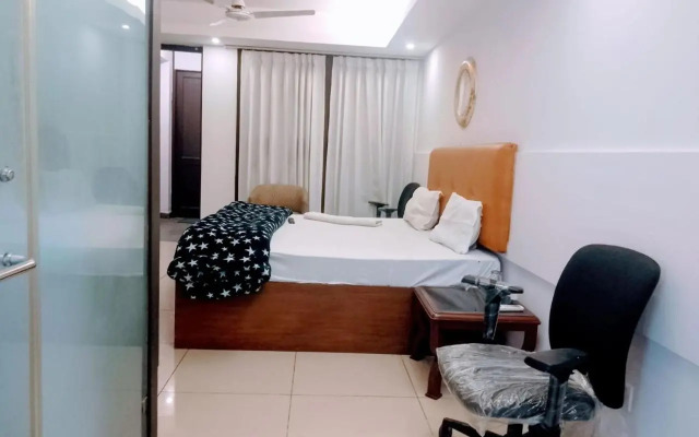 FabHotel Blueberry Hauz Khaz