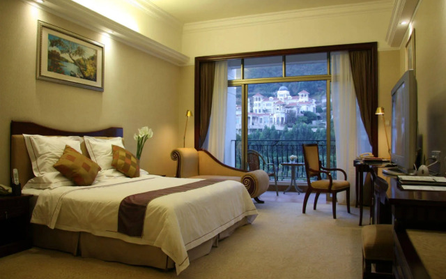 Guangzhou Phoenix City Hotel