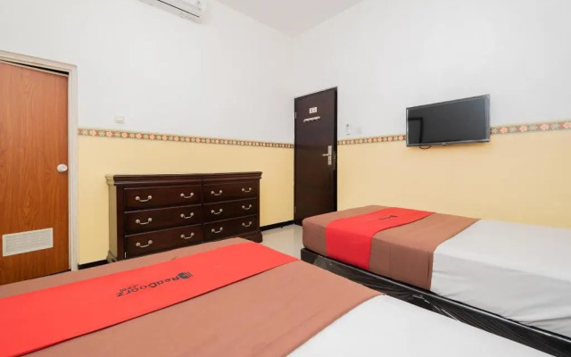 RedDoorz near Taman Krida Budaya Malang