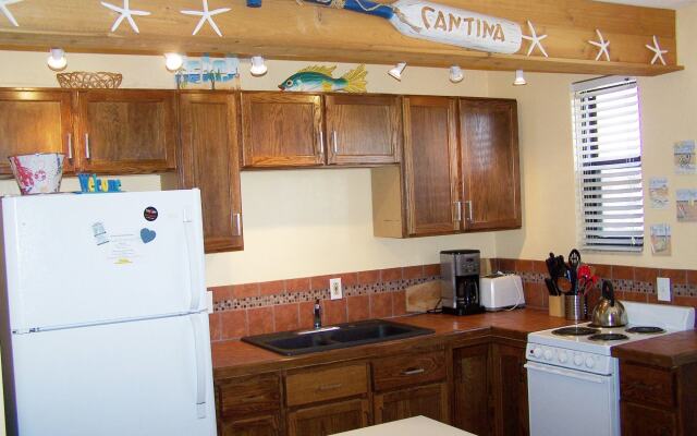 Gulf Winds Beach Resort
