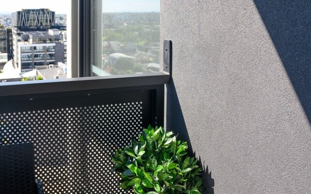 JUDD A Stylish Abode Awaits You