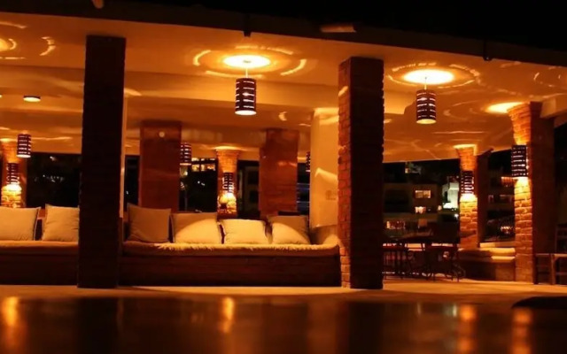 Villa Las Palmeras Gay Hotel