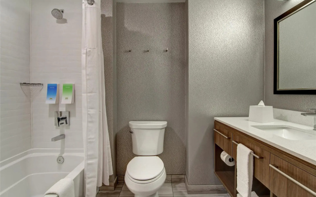 Home2 Suites by Hilton Edmonton South