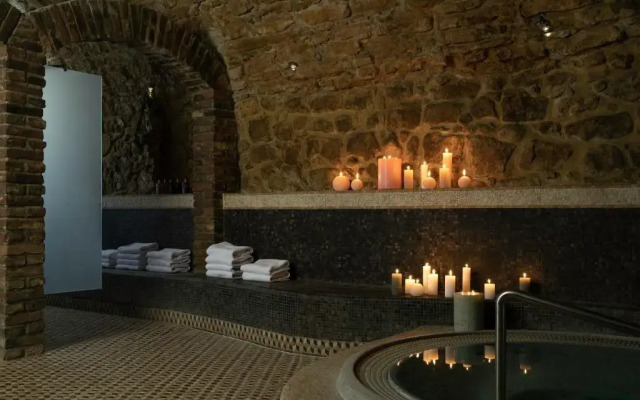 Hotel Leopolis