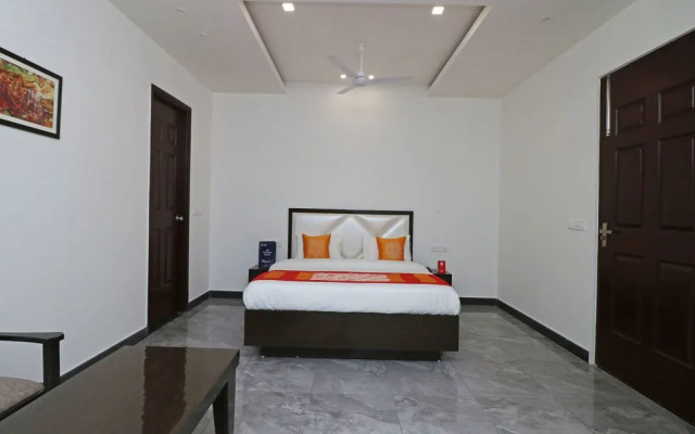 Oyo 9977 Jagat Residency