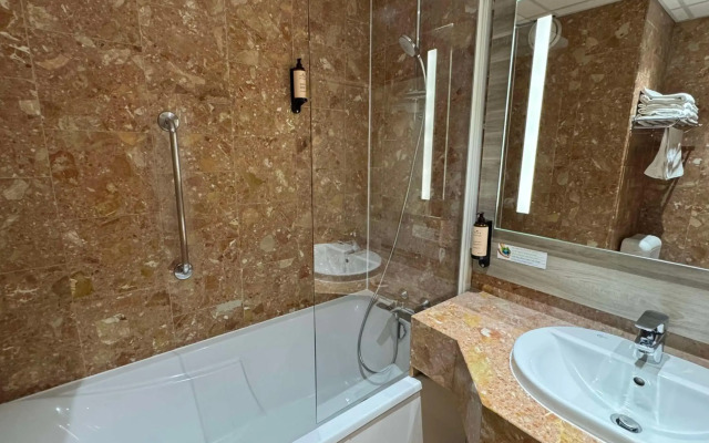 Best Western Plus Paris Orly Airport