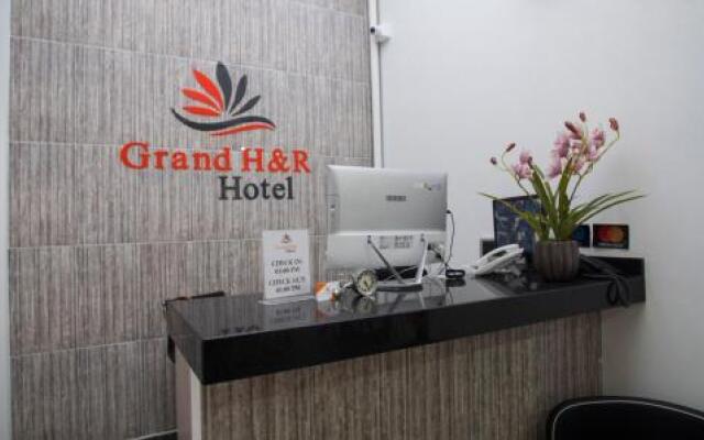 Hotel Grand H&R