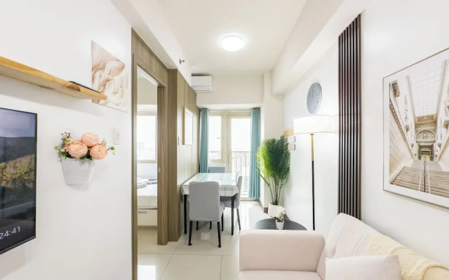 GemstoneBR in SMDC Coast Residences