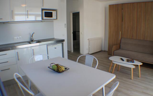 Rescator Resort 330 in Roses