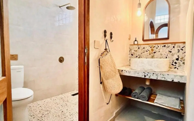 Abdi Hotel & Bungalow