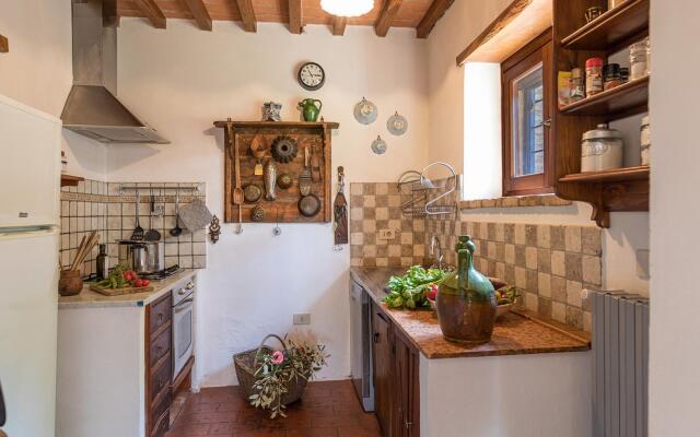 Ar-d077-cort0bt - I Mandorli 8