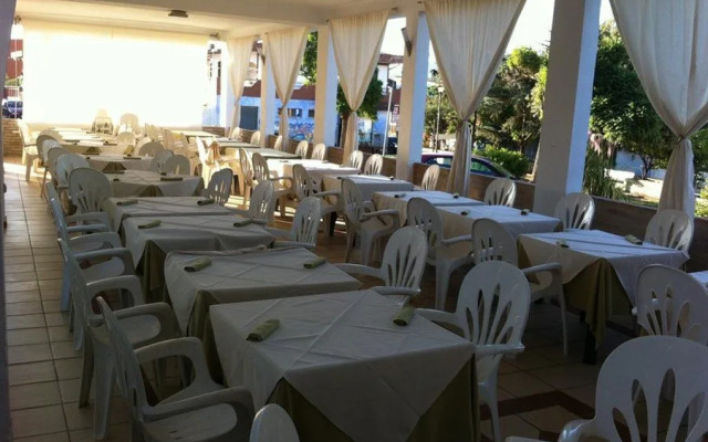 Green Gallery Hotel and Restaurant