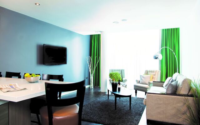 EPIC Apartments Seel Street
