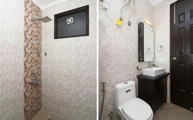 OYO 15685 The Grace Room