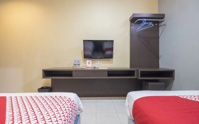 OYO 1631 Aristo Home