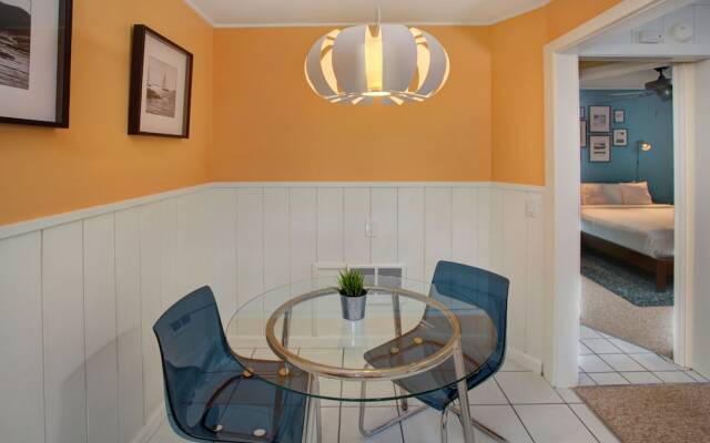 Paradise Suites & Vacation Rentals