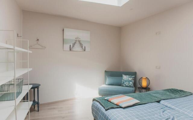 Het Oplaadpunt bed, bike, hike, 4-8 p