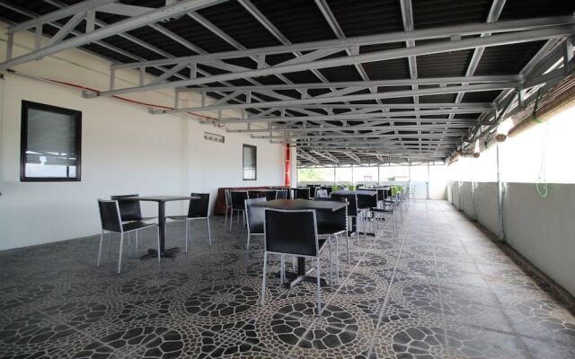 Manado Inn Hotel