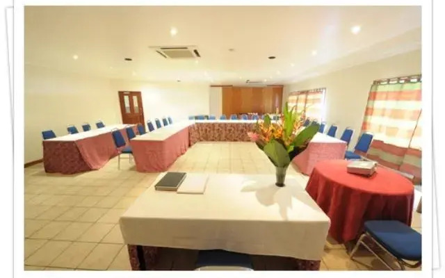 Kimbe Bay Hotel