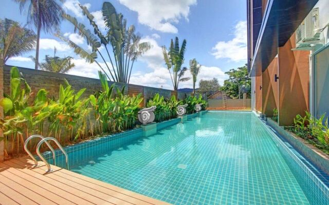 Chic Karon Beach by PHR