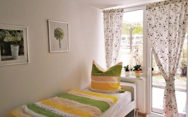 Central-Apt at Lake, CityCenter 5min, Fair 18min!!!