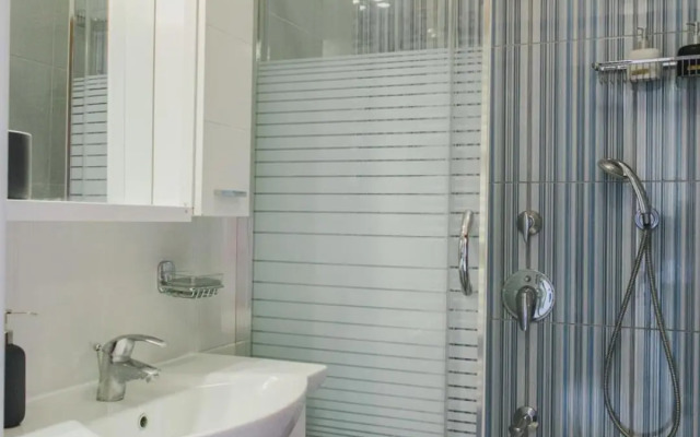 Top floor apartment at the city center