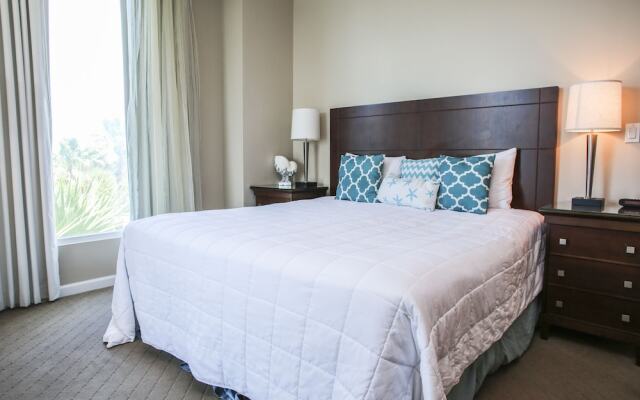 The Palms of Destin Resort by Panhandle Getaways
