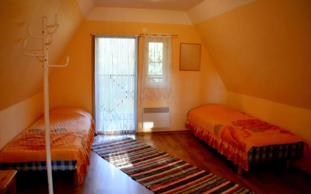 Roosi Camping Houses