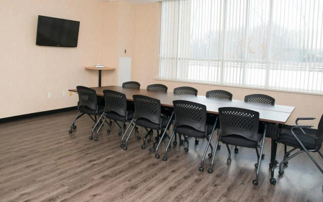 Residence & Conference Centre - Windsor