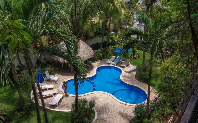 2 BR w Balcony Apartment Rinconada Del Sol