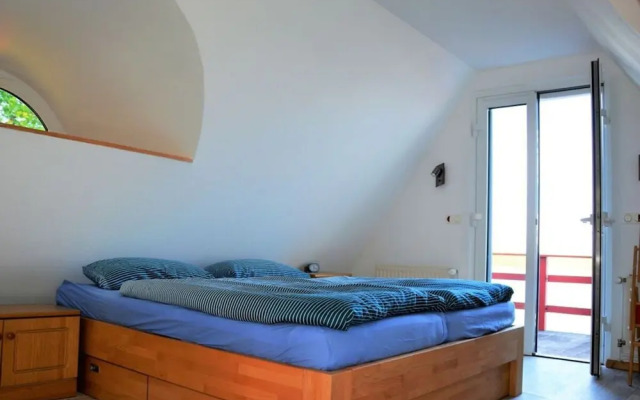 Holiday House House by the Lake