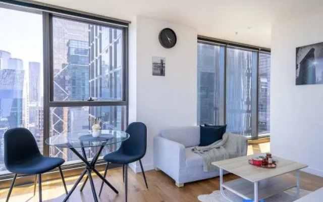 lvl36 High-rise 1BR condo CBD Panoramic City View