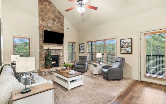 The Golf Shack - Picturesque Views on Deck!