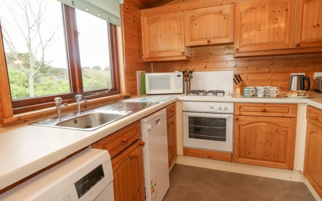 16 Amber Wood Lodge