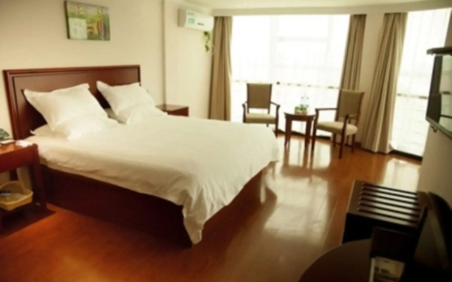 GreenTree Inn Lianyungang Guanyun Wenzhou Shangmaocheng Express Hotel