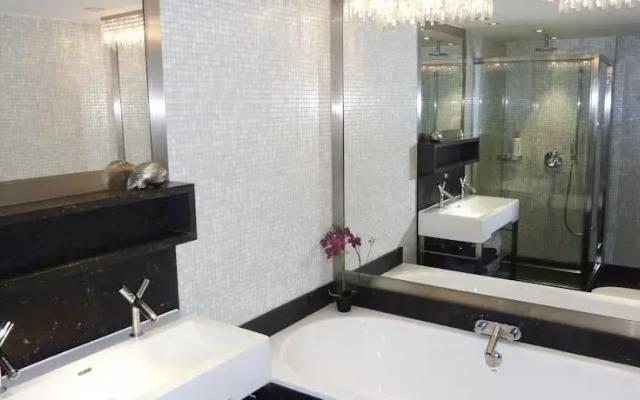 Flair Rooms